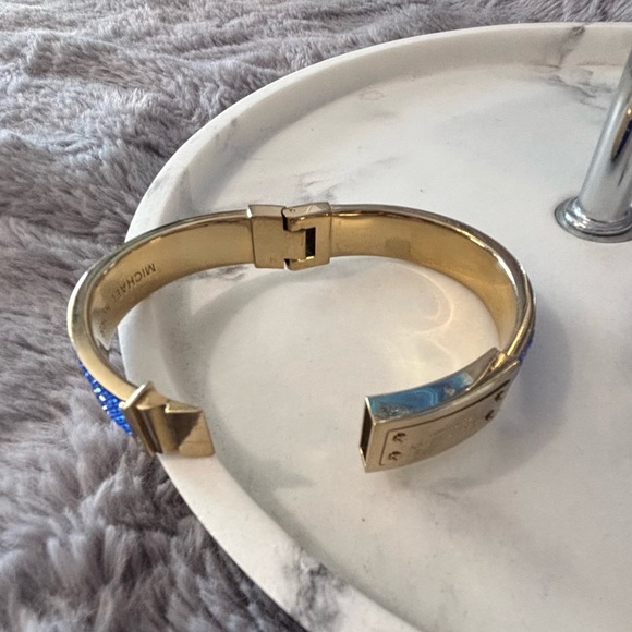 Michael Kors bracelet, vibrant blue stones, hinged clasp - Picture 5 of 8